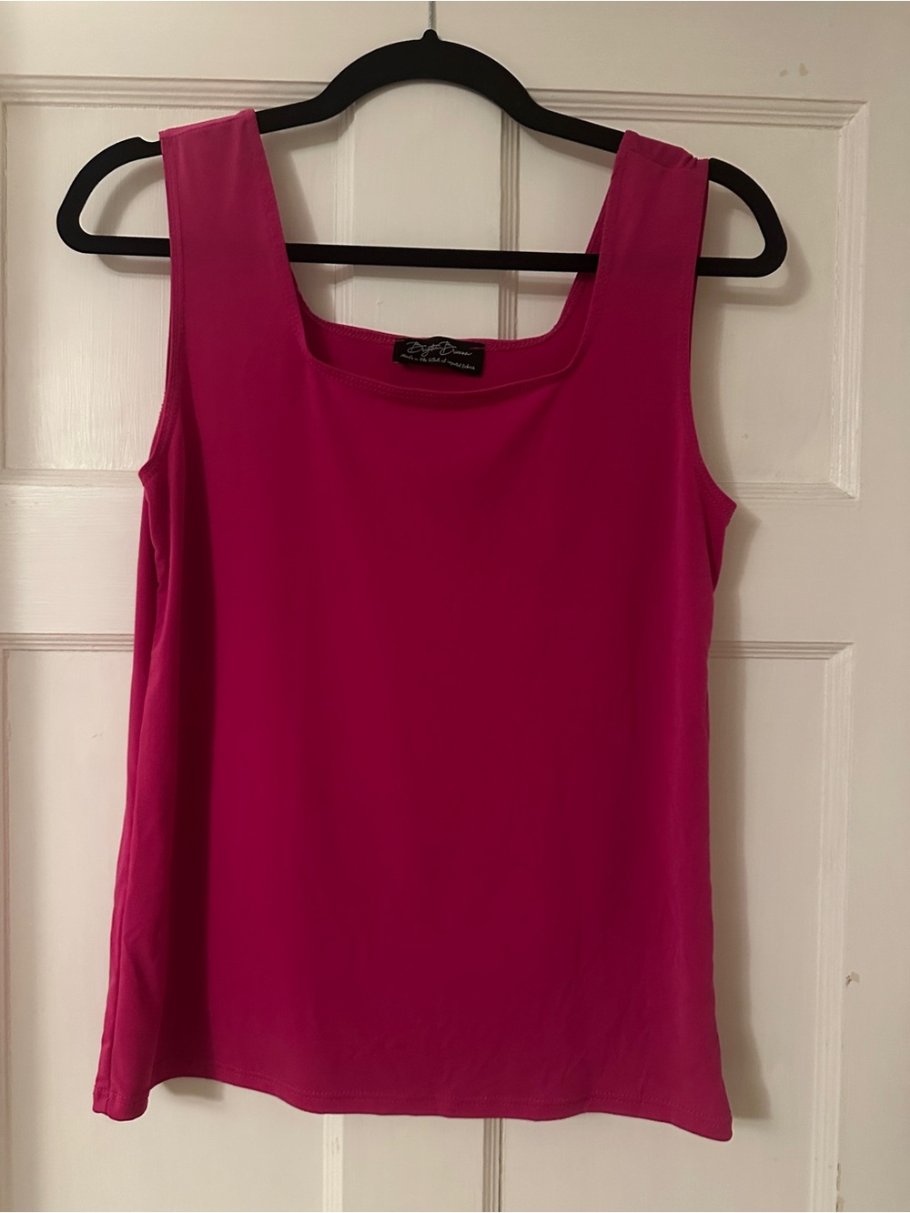 Women’s Sleeveless Tank Top/pants/flowy long sleeved 3 piece set in Bright Pink